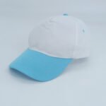 Gorro de Gabardina con visera celeste