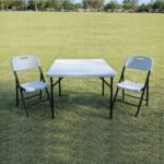 Juego de Mesa  Plegable con 2 sillas Plegables